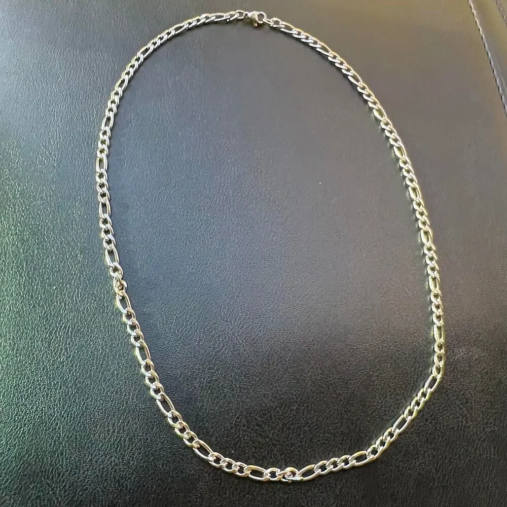 Source Unknown silver figaro